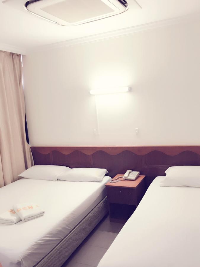 Golden Star Hotel Сингапур Экстерьер фото